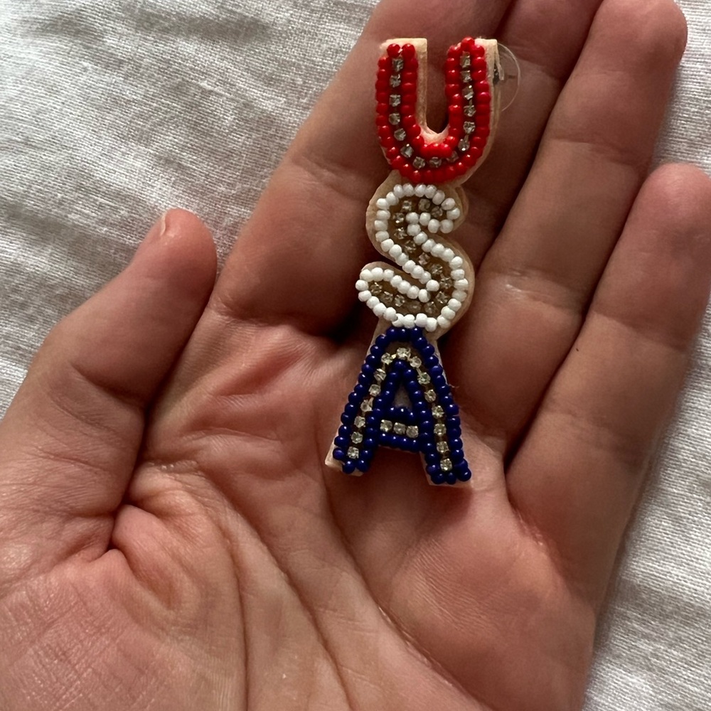 USA Beaded Earrings in Red, White, and Blue - Picture 2 of 3